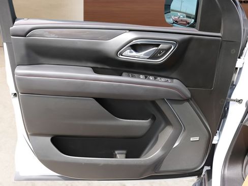 Used 2023 Chevrolet Tahoe RST w/ Luxury Package image 8