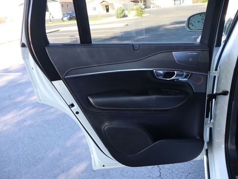 Used 2019 Volvo XC90 T6 R-Design w/ Advanced Package AWD/4WD image 26