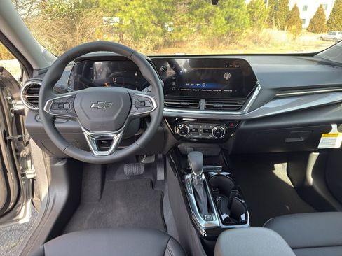 New 2026 Chevrolet Trax ACTIV image 18