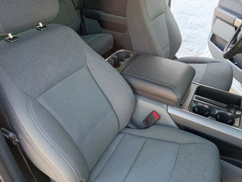 Used 2025 Ford F150 XLT w/ Equipment Group 302A MID image 32