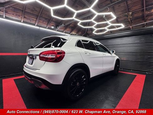 Used 2018 Mercedes-Benz GLA 250 w/ Premium Package image 3