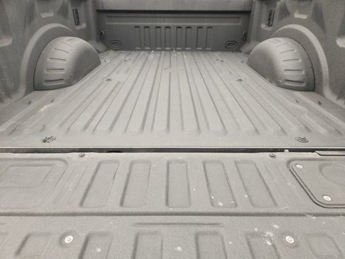 Used 2024 Ford F250 Lariat w/ Lariat Ultimate Package AWD/4WD image 31