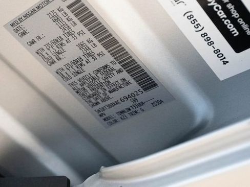 Used 2024 Nissan Rogue SV image 28