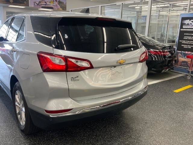 Used 2018 Chevrolet Equinox LT FWD image 39