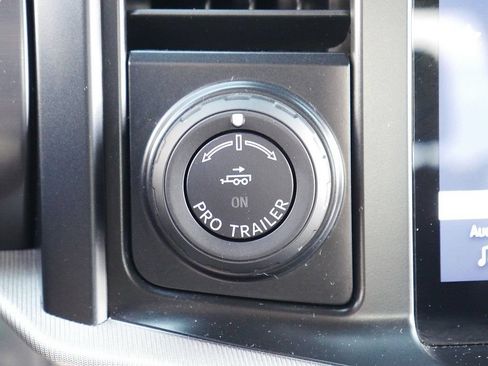 Used 2023 Ford F150 Raptor AWD/4WD image 42