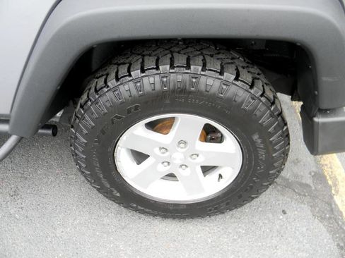 Used 2015 Jeep Wrangler Sport w/ Quick Order Package 24S image 23