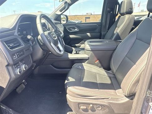 Used 2023 GMC Yukon SLT AWD/4WD image 20