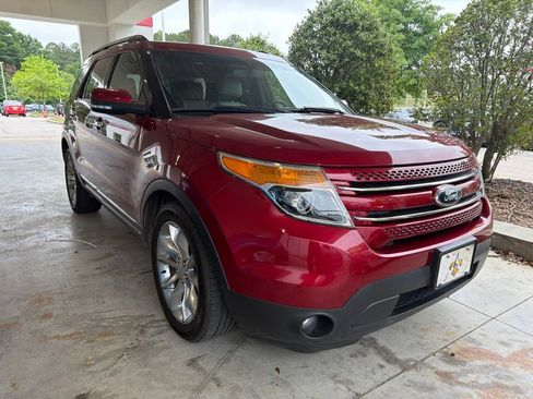 Used 2014 Ford Explorer Limited w/ Equipment Group 301A FWD image 4