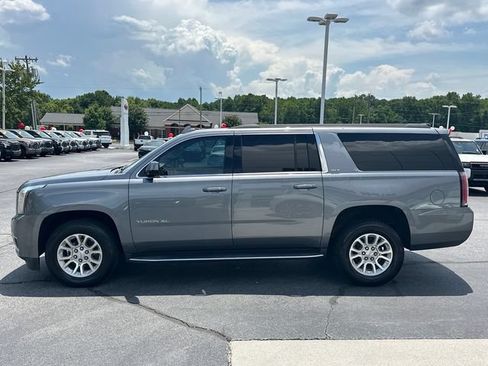 Used 2019 GMC Yukon XL SLT w/ Open Road Package RWD image 6