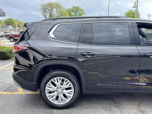Used 2024 GMC Acadia Elevation FWD image 13