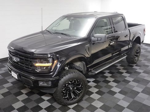 Used 2024 Ford F150 XLT image 2