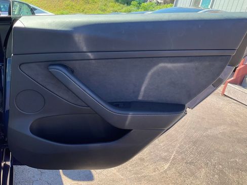 Used 2023 Tesla Model 3 Standard Range image 62