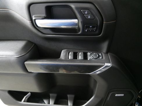 Used 2021 GMC Sierra 1500 AT4 w/ AT4 Preferred Package AWD/4WD image 19