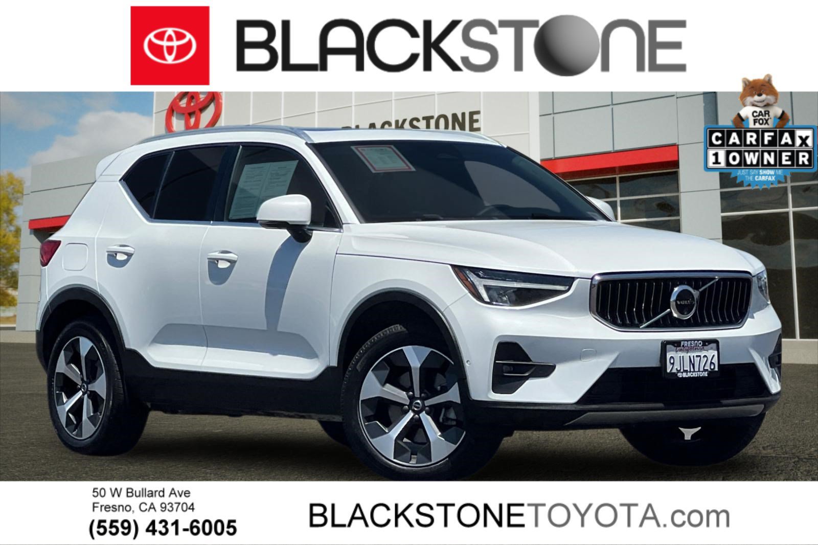 Used 2024 Volvo XC40 B5 Plus AWD/4WD image 1