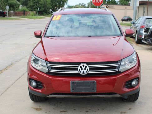 Used 2012 Volkswagen Tiguan S FWD image 3