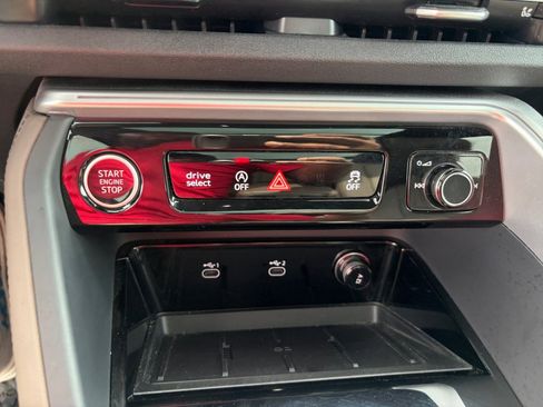 Used 2025 Audi Q5 Premium Plus w/ Premium Plus AWD/4WD image 20