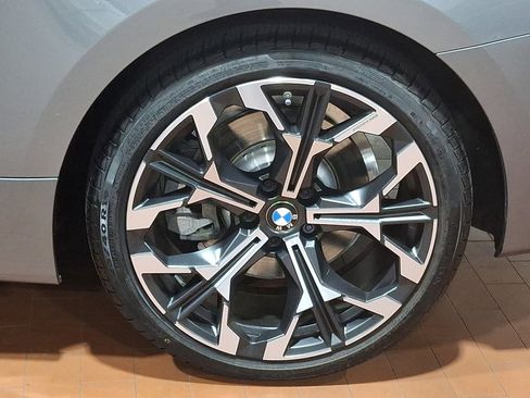 Used 2025 BMW 430i xDrive Coupe w/ Premium Package image 7