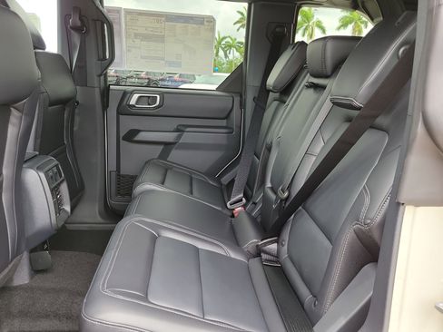 New 2026 Ford Bronco Outer Banks AWD/4WD image 11