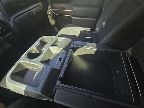 Used 2021 Chevrolet Silverado 1500 RST image 25