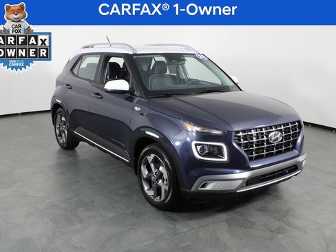 Certified 2024 Hyundai Venue Limited FWD image 5
