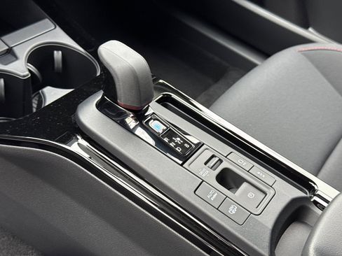 New 2026 Toyota Prius Plug-In Hybrid image 28