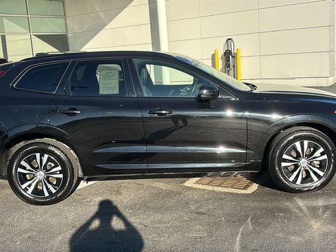 Used 2024 Volvo XC60 T8 Core AWD/4WD image 27