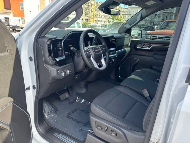 Used 2026 GMC Sierra 1500 Elevation w/ Elevation Select Package AWD/4WD image 10