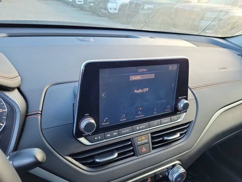 Used 2021 Nissan Altima 2.5 SR w/ SR Premium Package FWD image 27