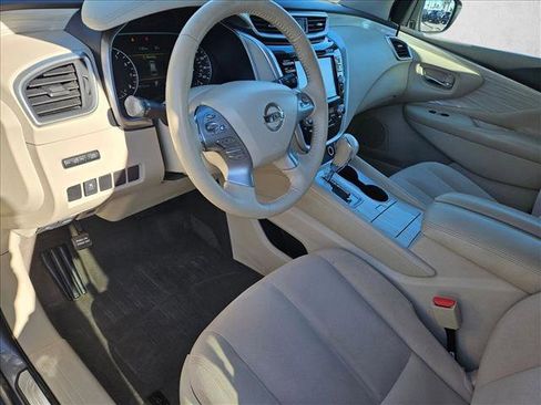 Used 2017 Nissan Murano SV image 8