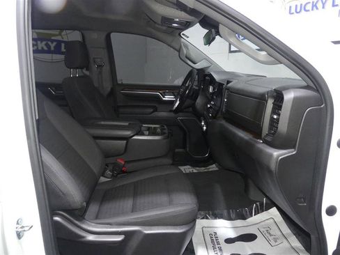 Used 2022 GMC Sierra 1500 Elevation w/ LPO, Elevation Black Package image 20