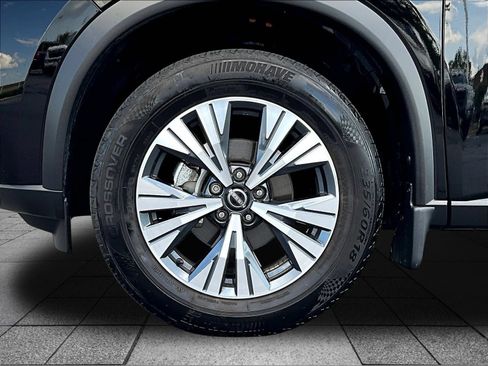 Certified 2023 Nissan Rogue SV AWD/4WD image 36
