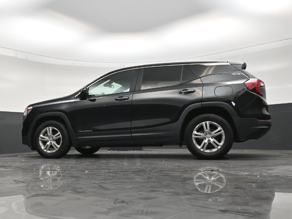 Used 2023 GMC Terrain SLE FWD image 20