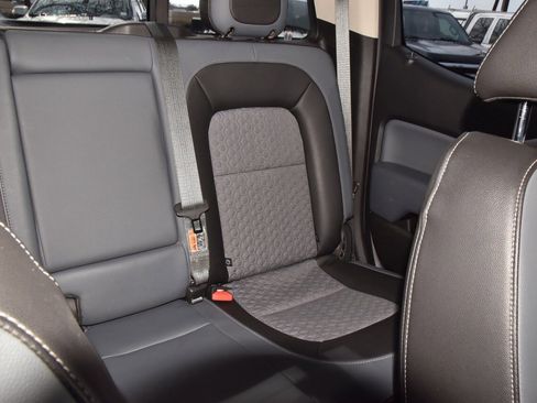 Used 2018 Chevrolet Colorado Z71 image 20