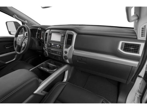Used 2018 Nissan Titan PRO-4X w/ Pro-4x Utility Package AWD/4WD image 19