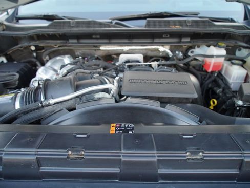 Used 2024 Chevrolet Silverado 3500 High Country w/ Technology Package image 7