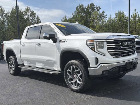 Used 2024 GMC Sierra 1500 SLT w/ SLT Premium Plus Package AWD/4WD image 36