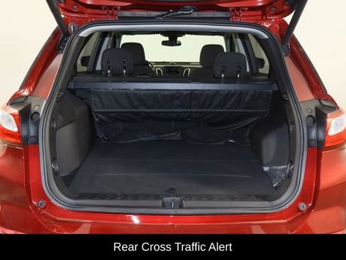 Used 2020 Chevrolet Equinox LT image 17