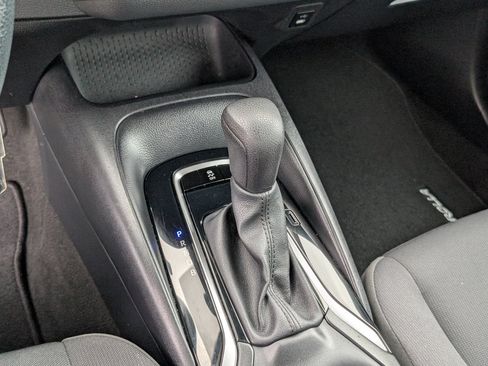 Used 2024 Toyota Corolla LE image 16