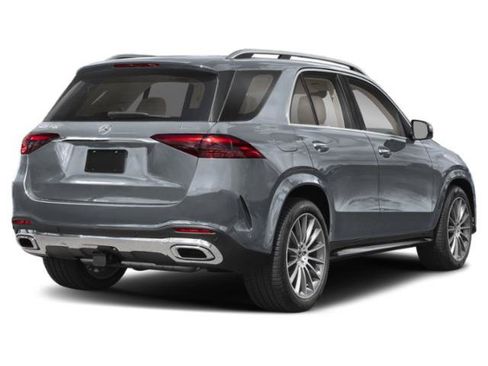 Used 2024 Mercedes-Benz GLE 450 4MATIC image 2