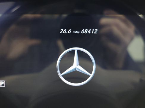 Used 2020 Mercedes-Benz S 560 4MATIC Sedan image 12