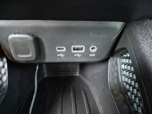 Used 2021 Chevrolet TrailBlazer LT w/ Convenience Package AWD/4WD image 31