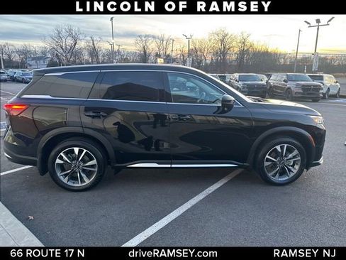 Used 2026 INFINITI QX60 Pure w/ Cargo Package image 7