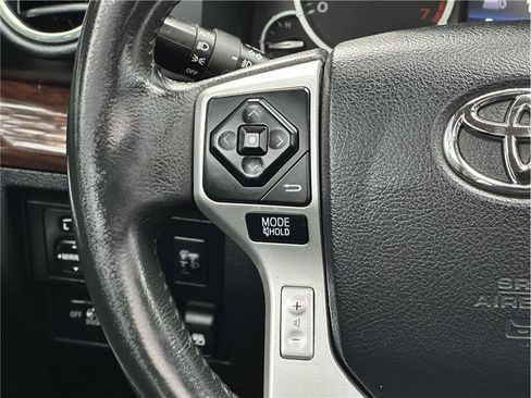 Used 2017 Toyota Tundra Limited w/ Limited Premium Package AWD/4WD image 22