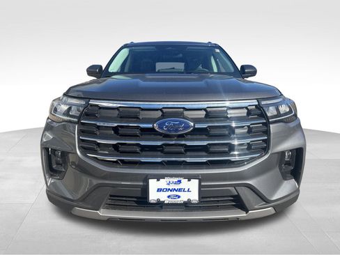 New 2026 Ford Explorer Active w/ Active Comfort Package AWD/4WD image 11