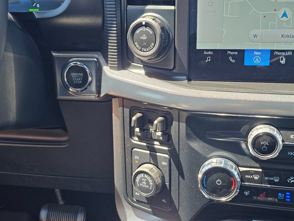 Used 2025 Ford F150 Platinum AWD/4WD image 18