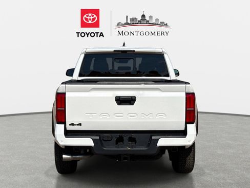 New 2026 Toyota Tacoma TRD Off-Road AWD/4WD image 4