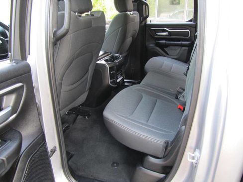 Used 2021 RAM 1500 Big Horn image 16