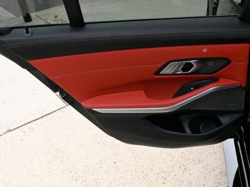 Used 2023 BMW M3 Competition w/ M Carbon Exterior Package image 39