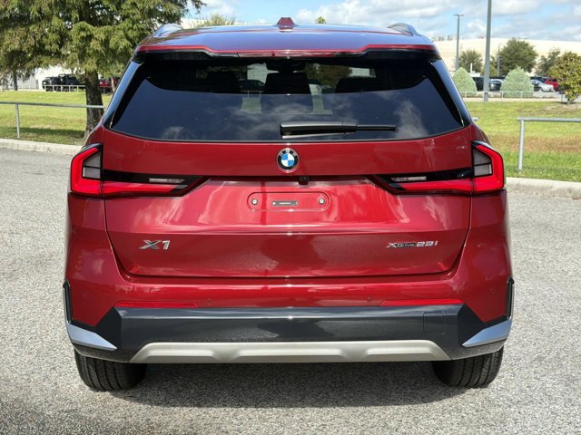 Used 2026 BMW X1 xDrive28i w/ Convenience Package AWD/4WD image 4