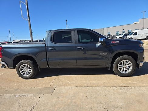 Used 2020 Chevrolet Silverado 1500 LT w/ Texas Edition image 4